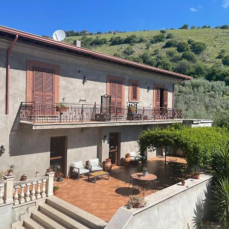 אנגני Agriturismo Torre Ercolana מראה חיצוני תמונה