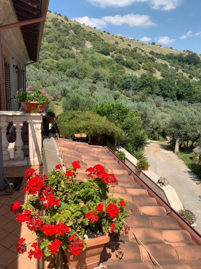 אנגני Agriturismo Torre Ercolana מראה חיצוני תמונה