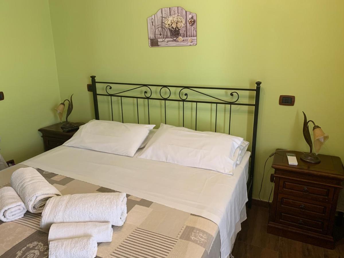 אנגני Agriturismo Torre Ercolana מראה חיצוני תמונה