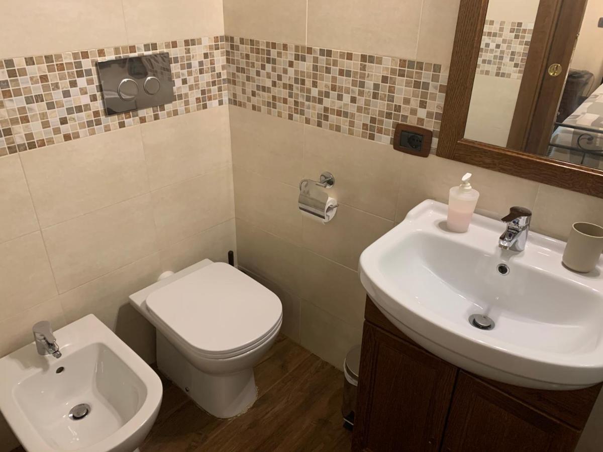 אנגני Agriturismo Torre Ercolana מראה חיצוני תמונה