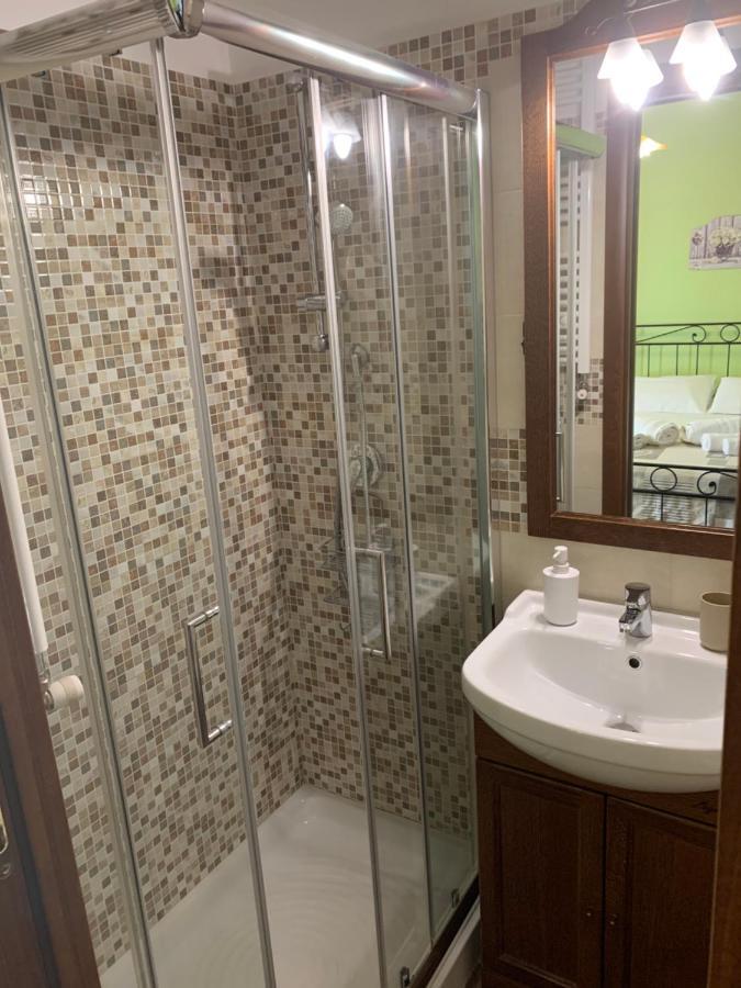 אנגני Agriturismo Torre Ercolana מראה חיצוני תמונה
