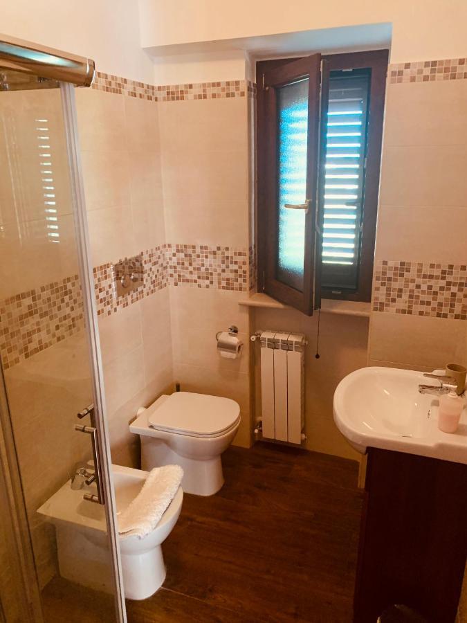 אנגני Agriturismo Torre Ercolana מראה חיצוני תמונה