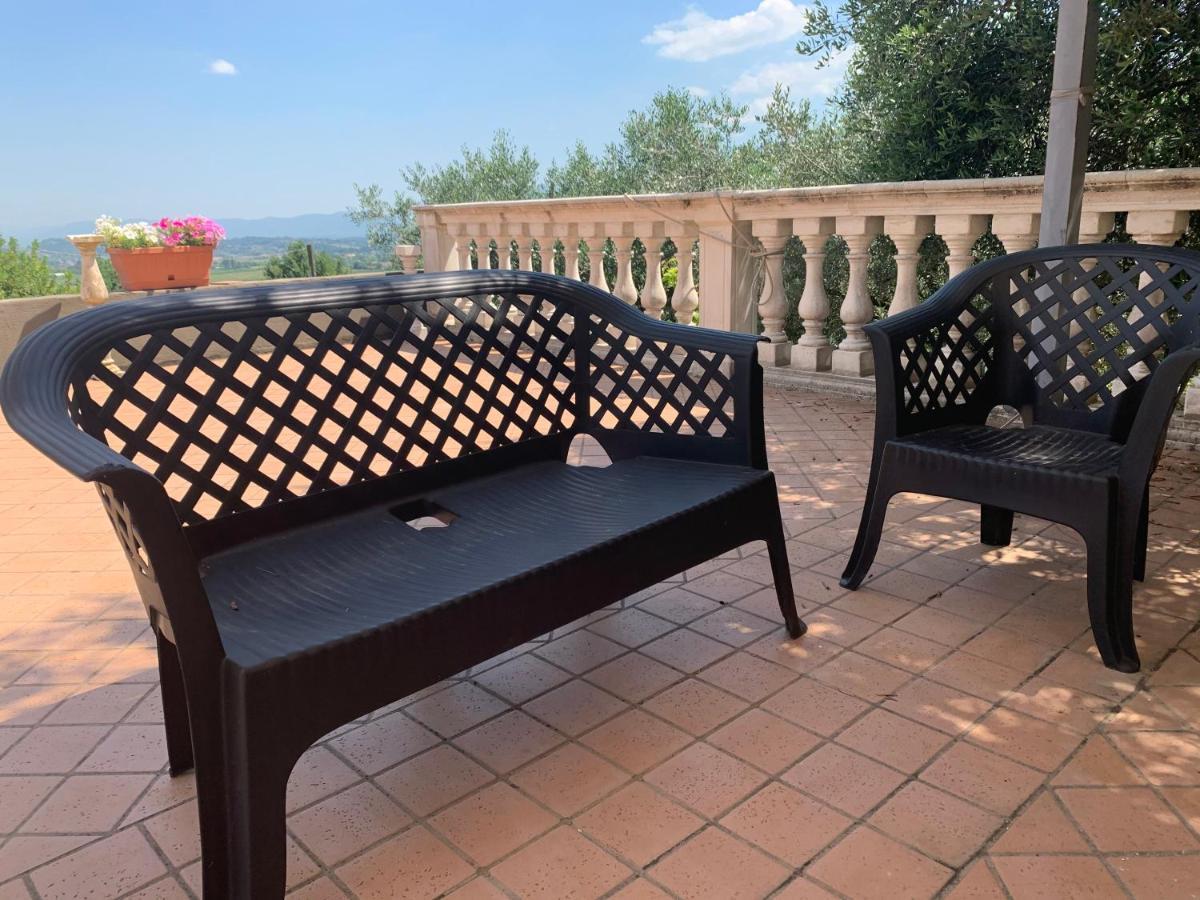 אנגני Agriturismo Torre Ercolana מראה חיצוני תמונה